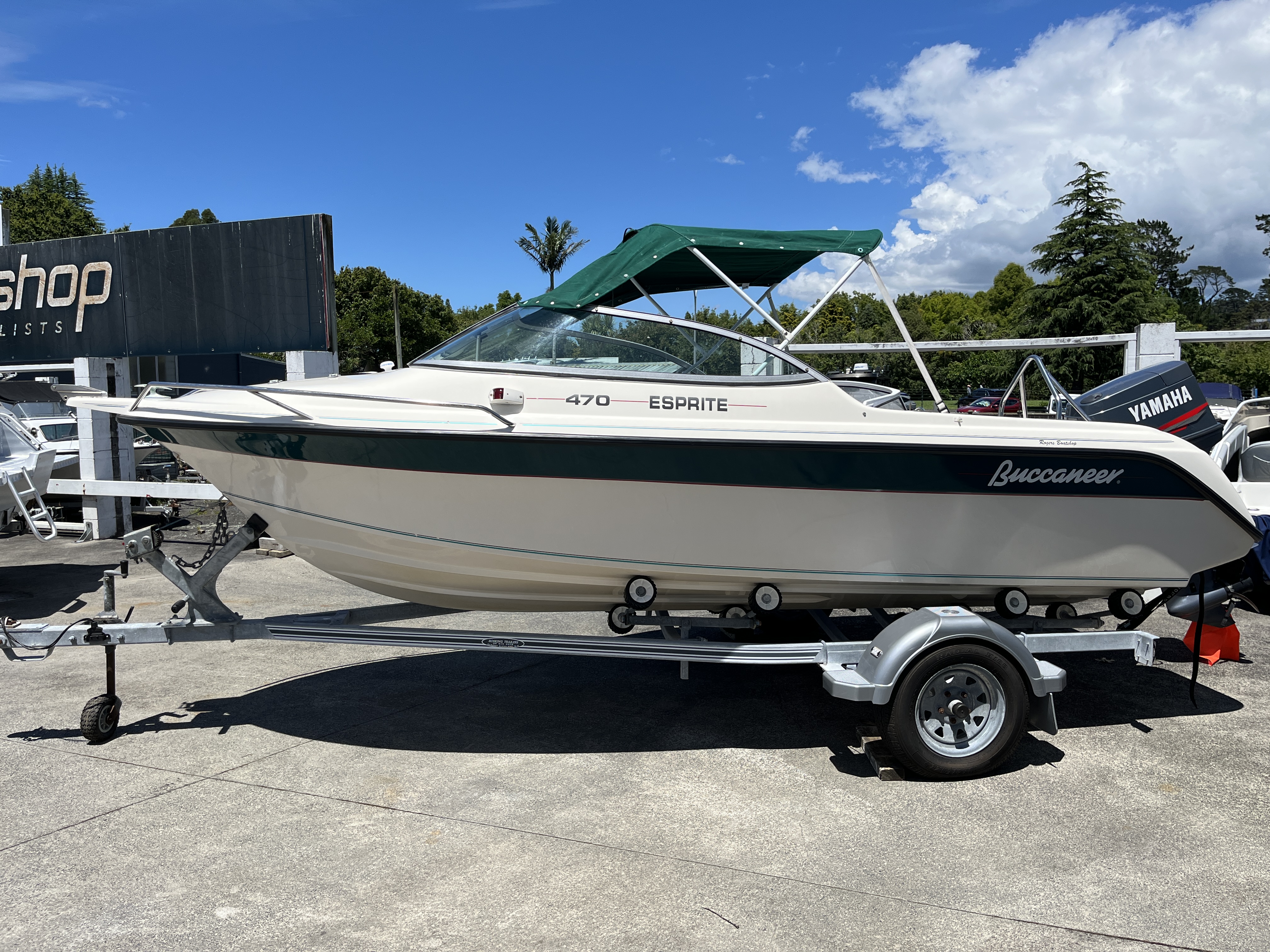 Rogers Boatshop: Buccaneer / 470 Esprite / 2001