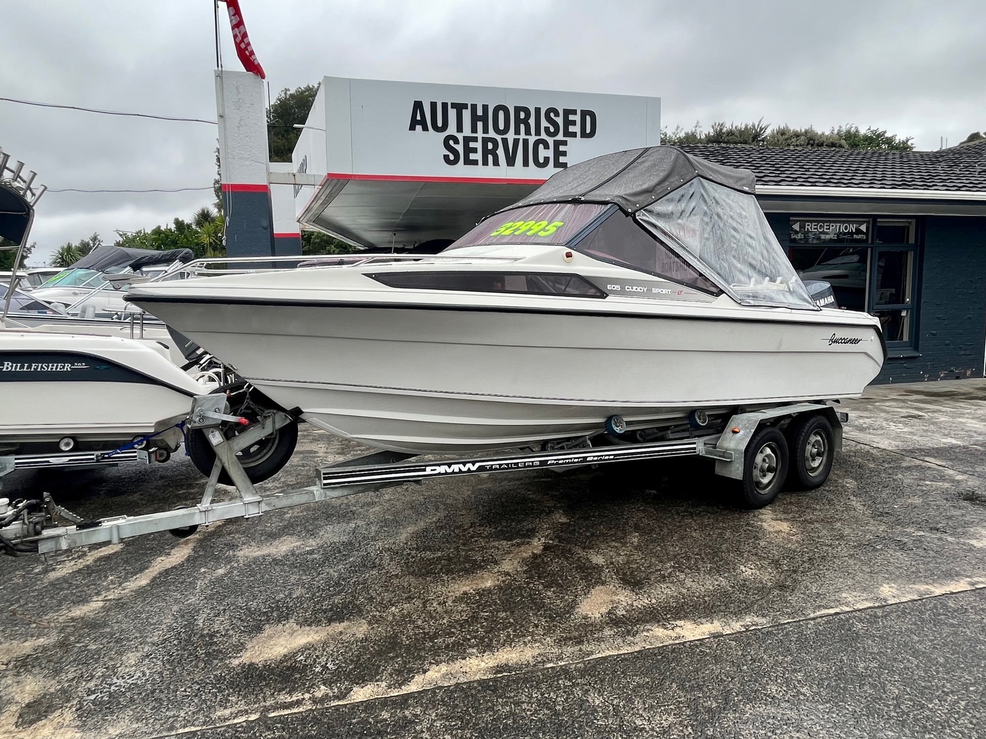 Rogers Boatshop: Buccaneer / 605 cuddy sport / 1990