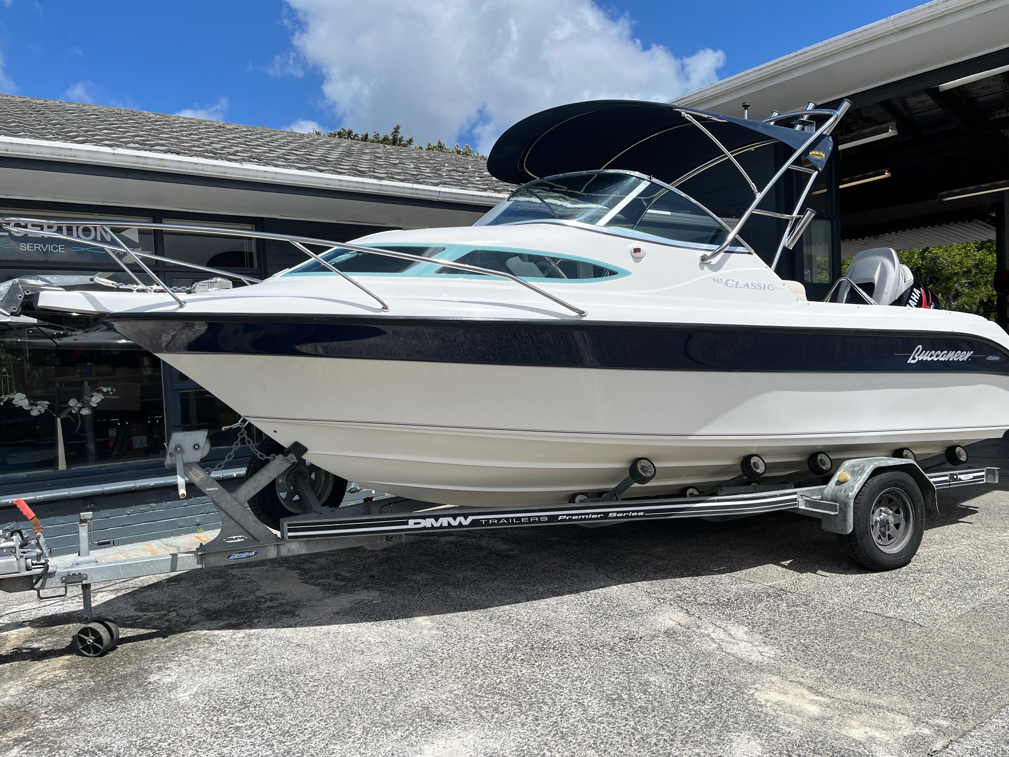 Rogers Boatshop: Buccaneer / 565 Classic / 2010