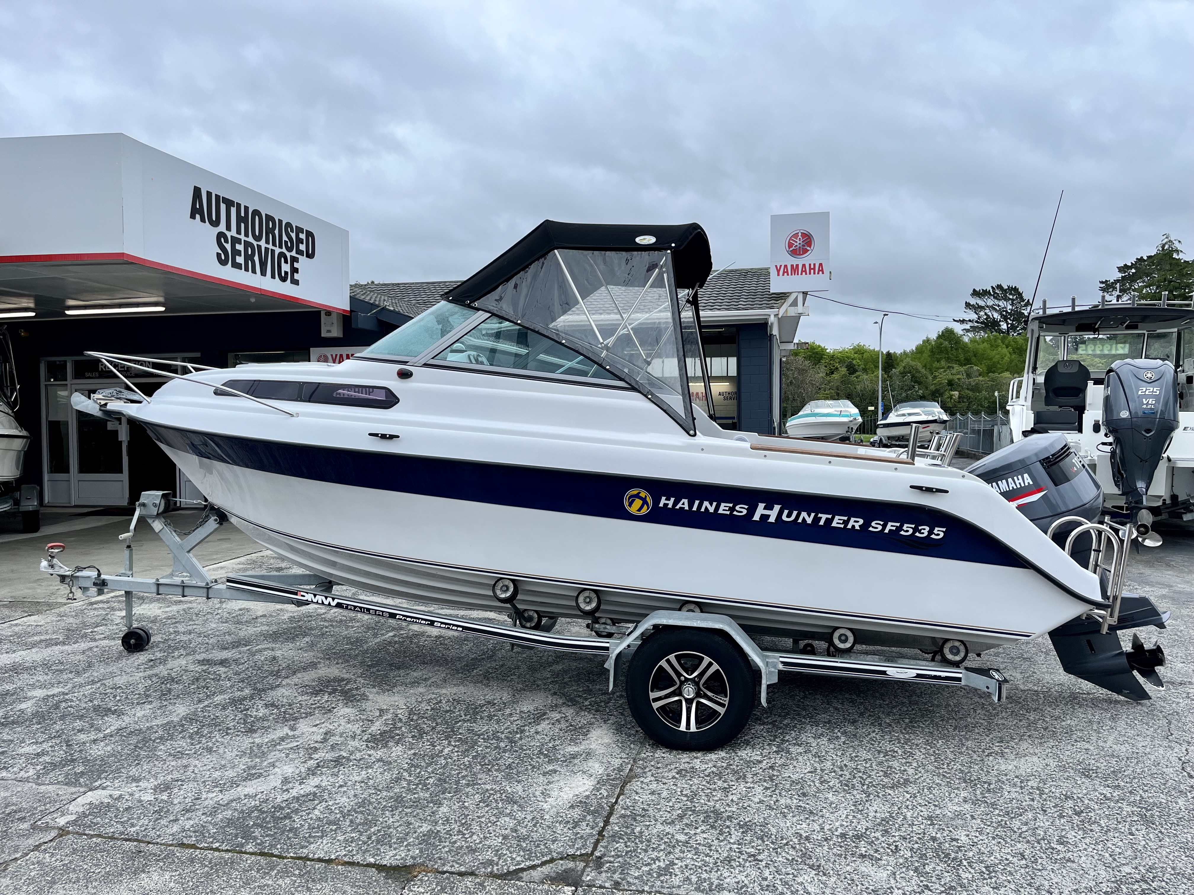 Rogers Boatshop: Haines Hunter / SF535 / 2018