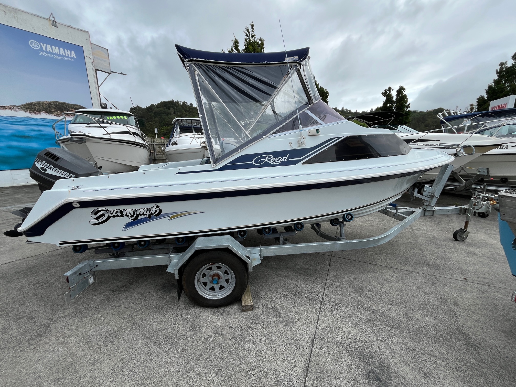 Rogers Boatshop: Seanymph / Regal 550 / 1998