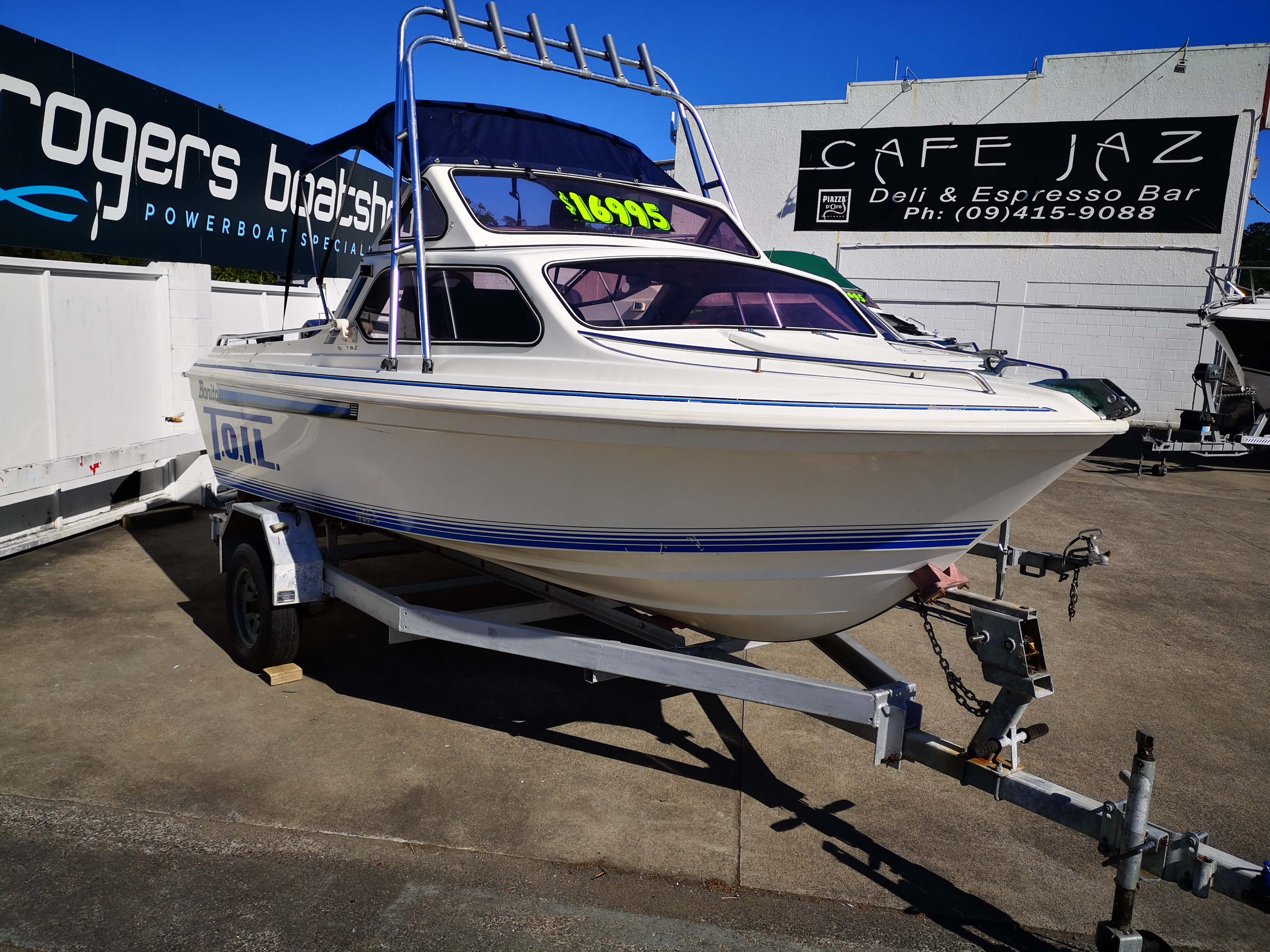 Rogers Boatshop: Bonito / 16 Cabin-Mk3 Hydrolift / 1986
