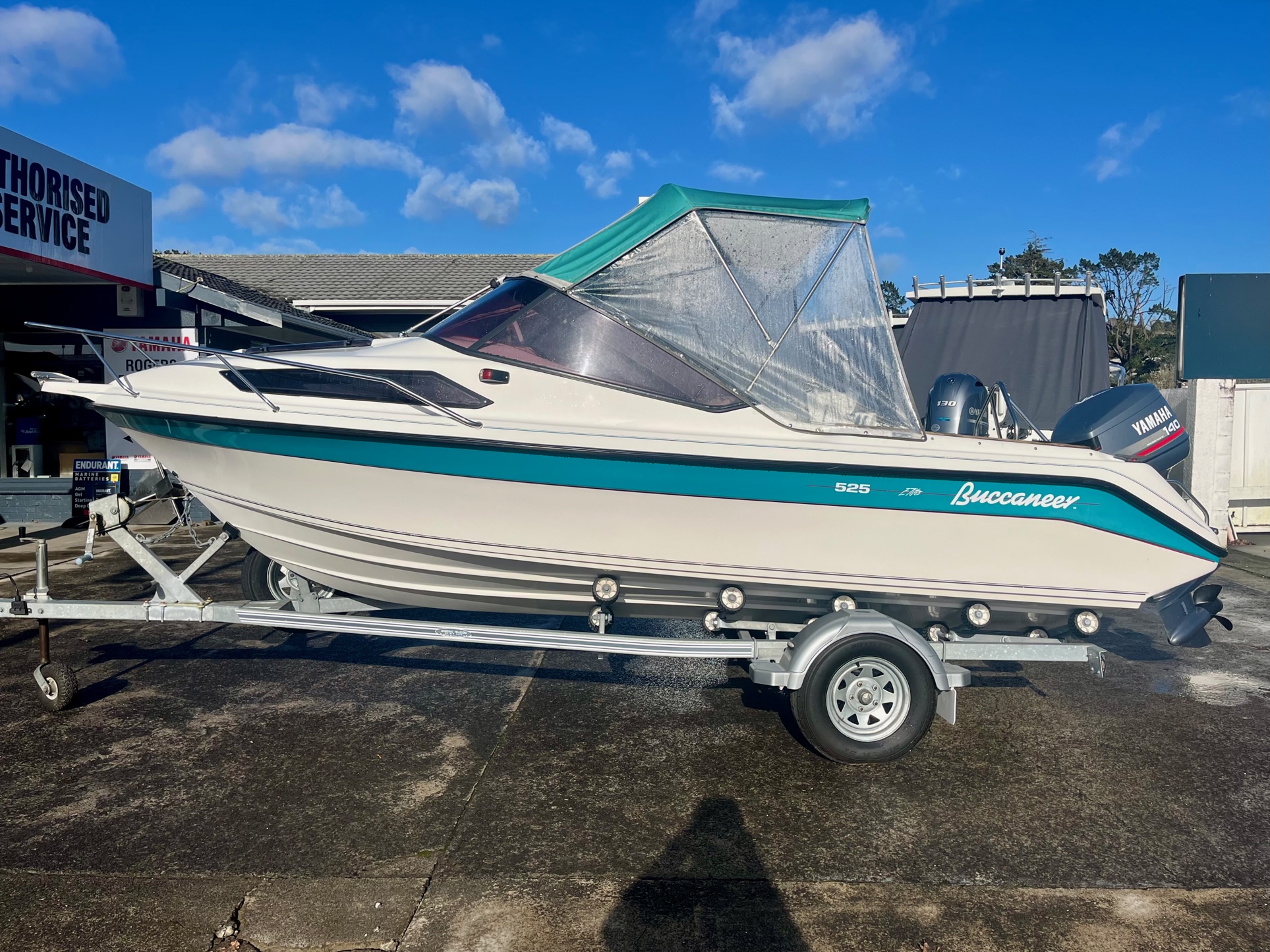 Rogers Boatshop: Buccaneer / 525 Elite / 1996