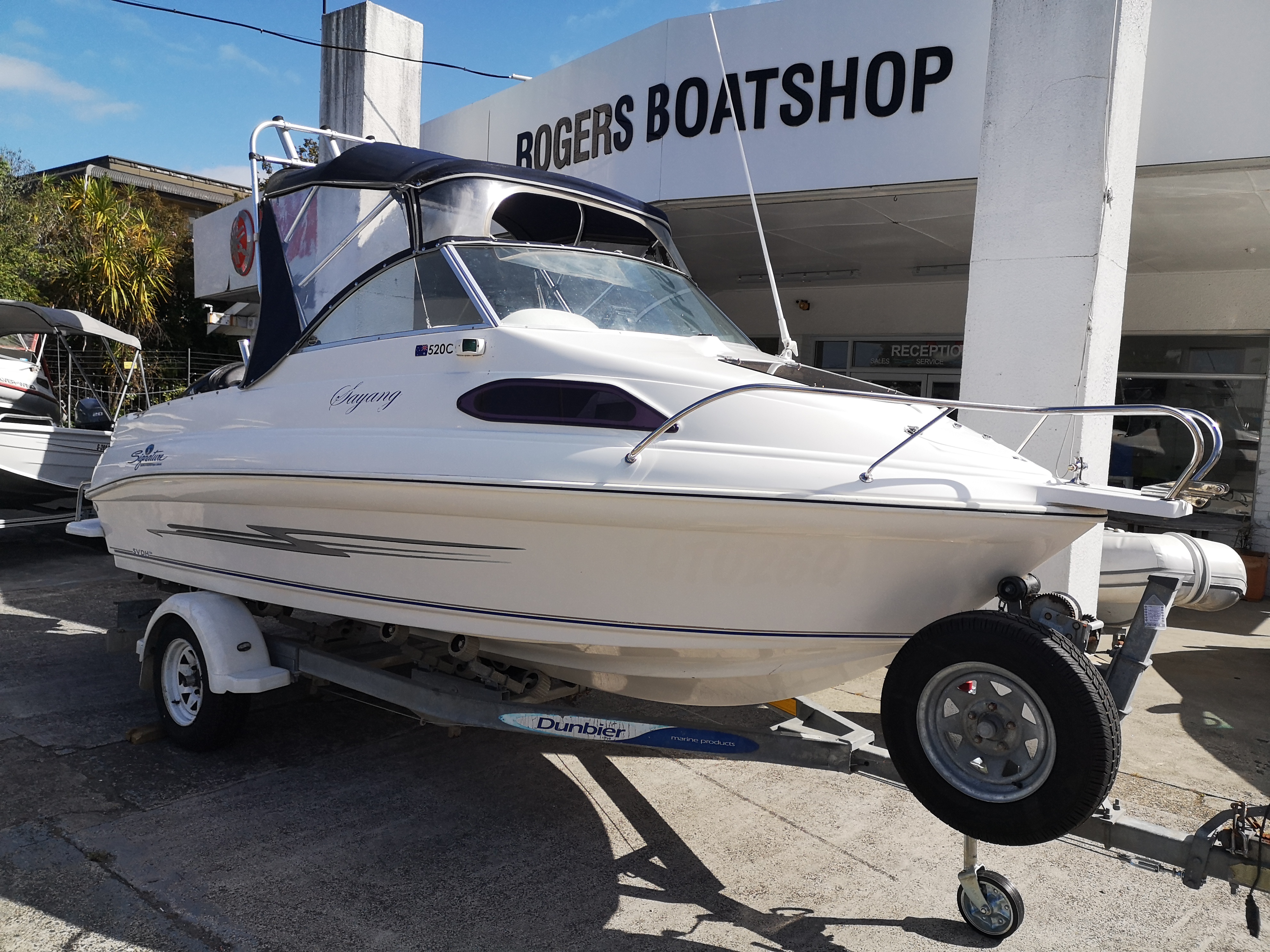 Rogers Boatshop: Haines Signature / 520C / 2007