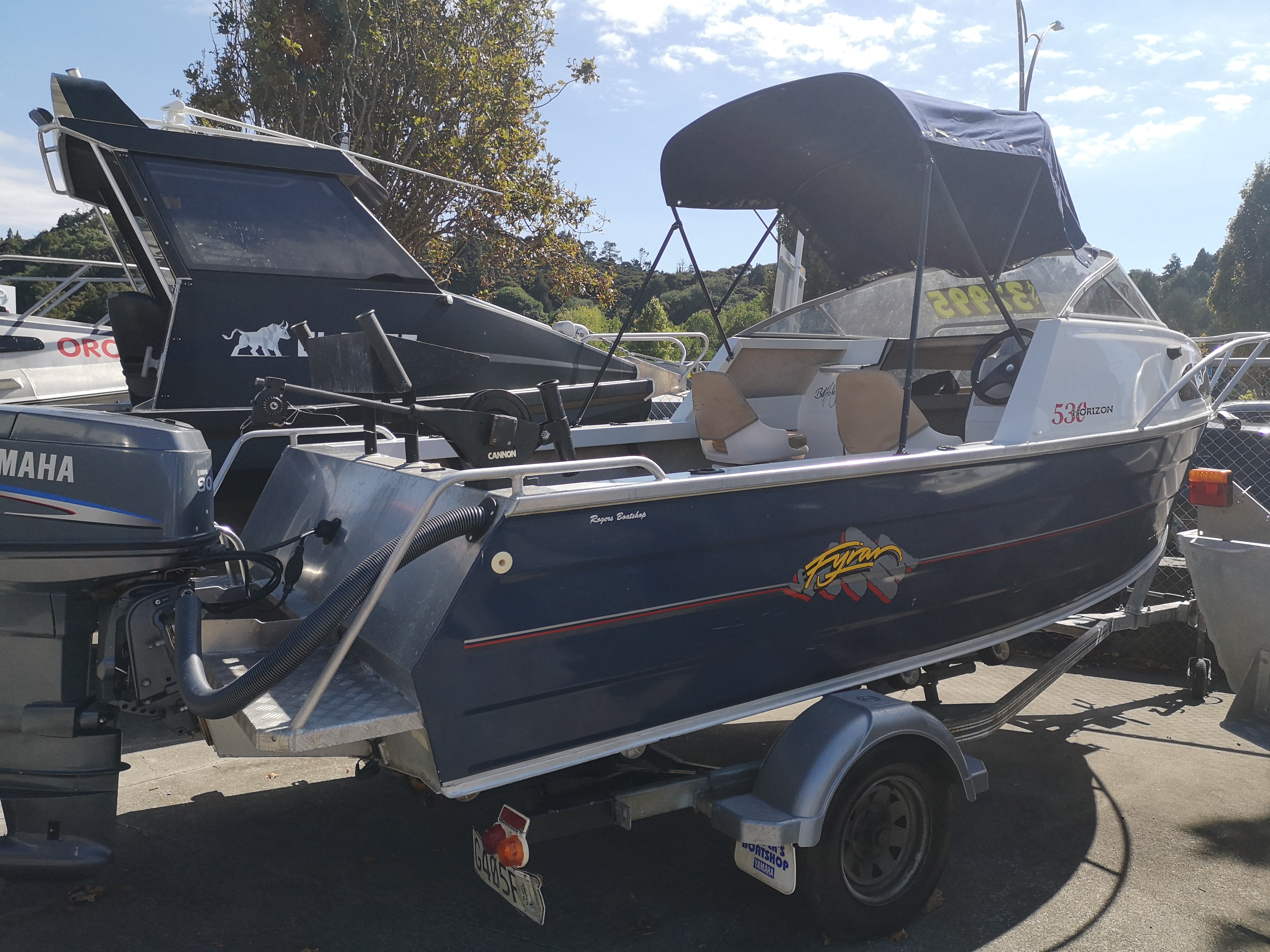 Rogers Boatshop: Fyran / 530 Horizon / 2006