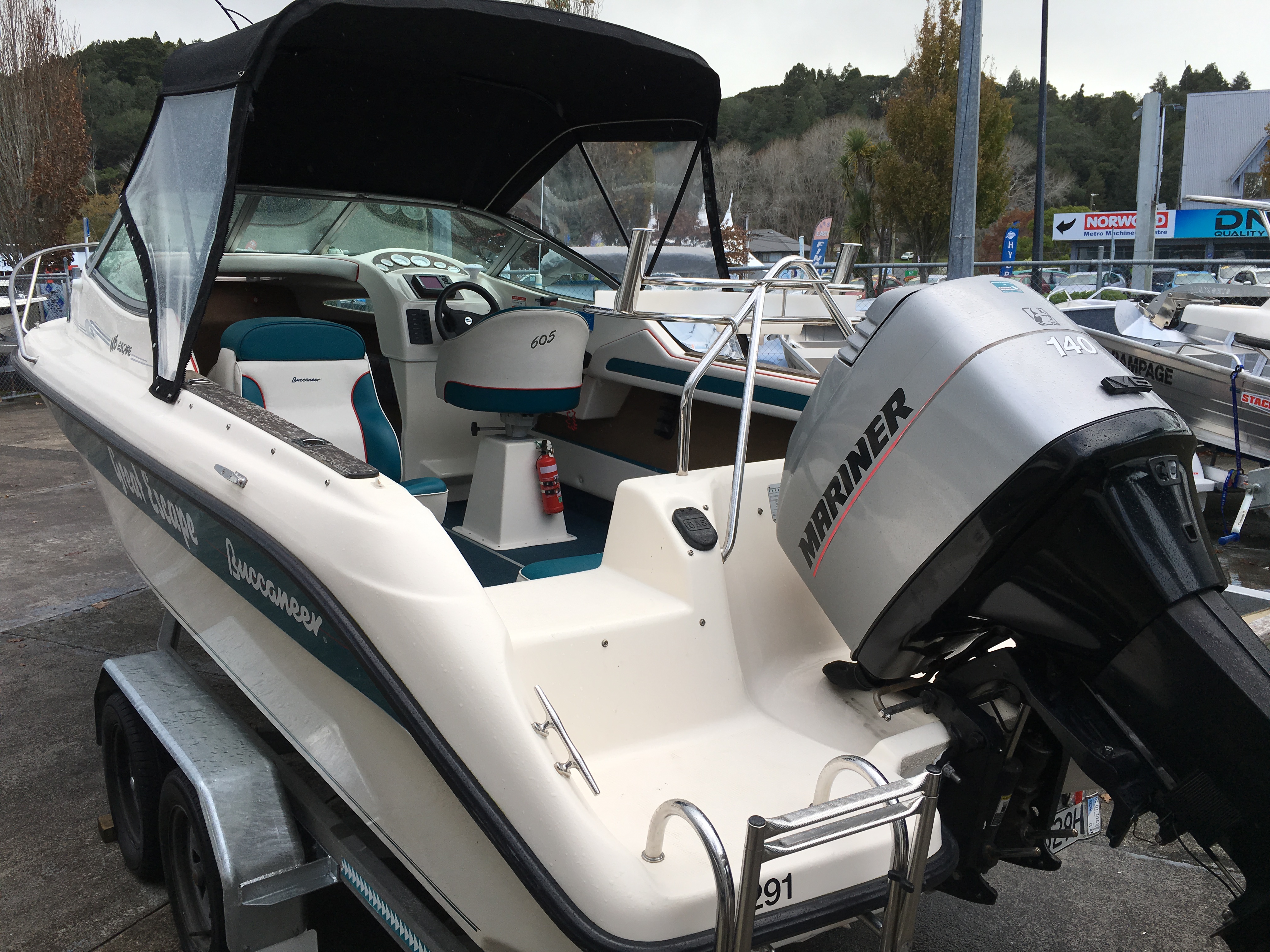 Rogers Boatshop: Buccaneer / 605 Escape / 2002