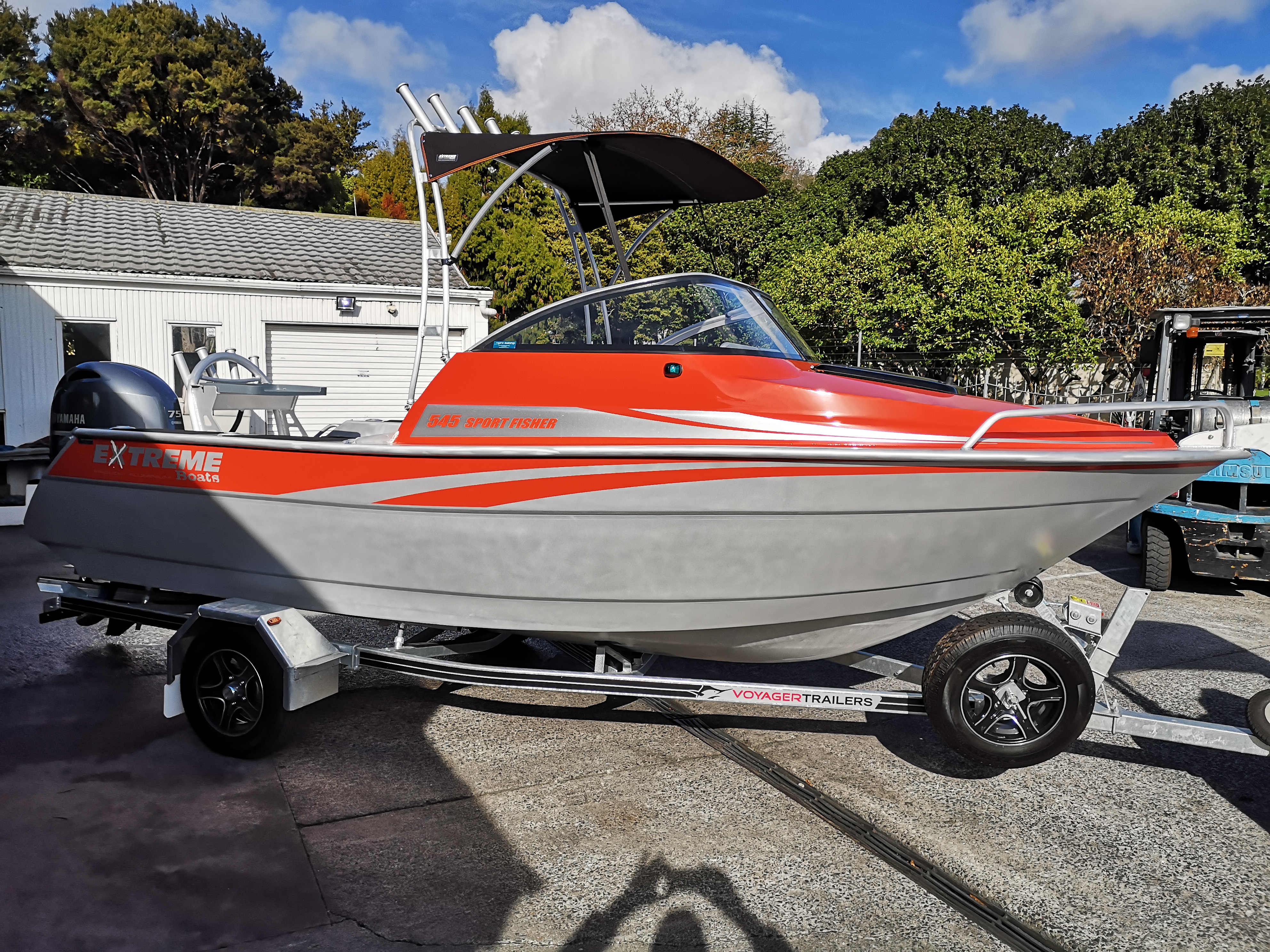 Rogers Boatshop: Extreme / 545 SPORTS FISHER PACKAGE / 2020