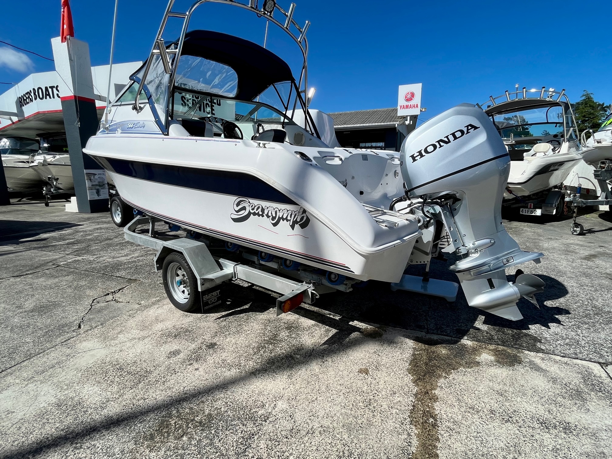 Rogers Boatshop: Seanymph / 566 / 2001