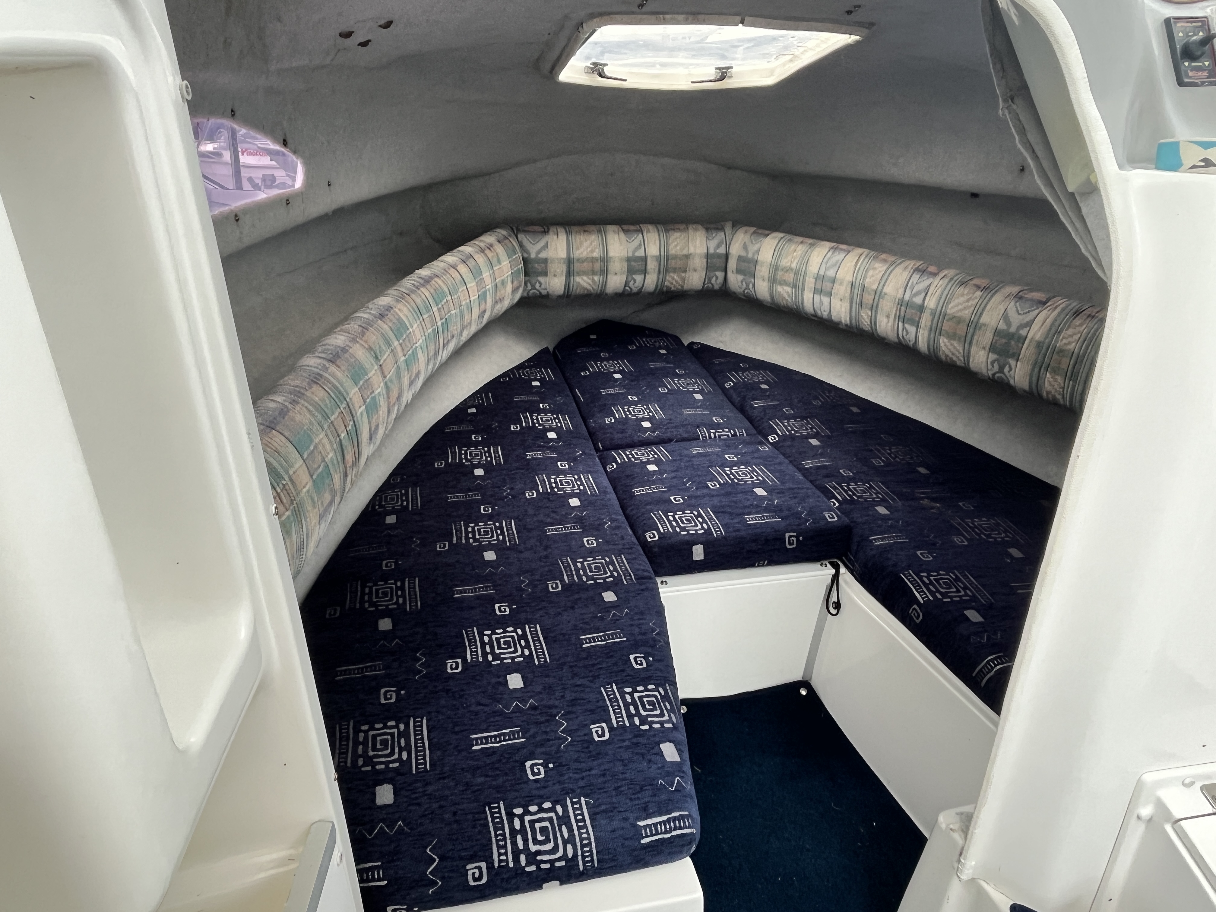 Rogers Boatshop: Haines Signature / 630f Targa Top / 2002