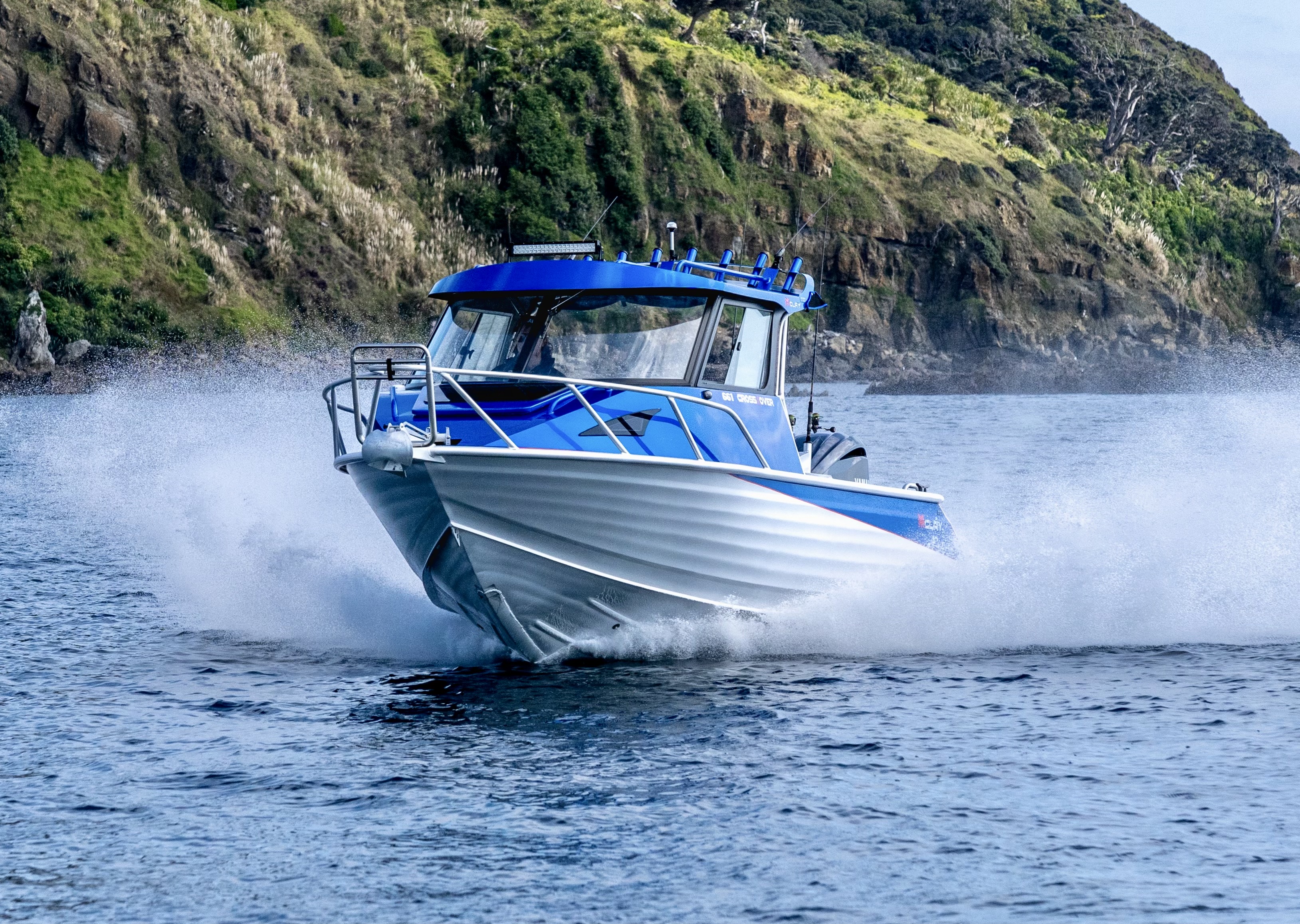 Rogers Boatshop: Mclay / 661 Cross X Over / 2025