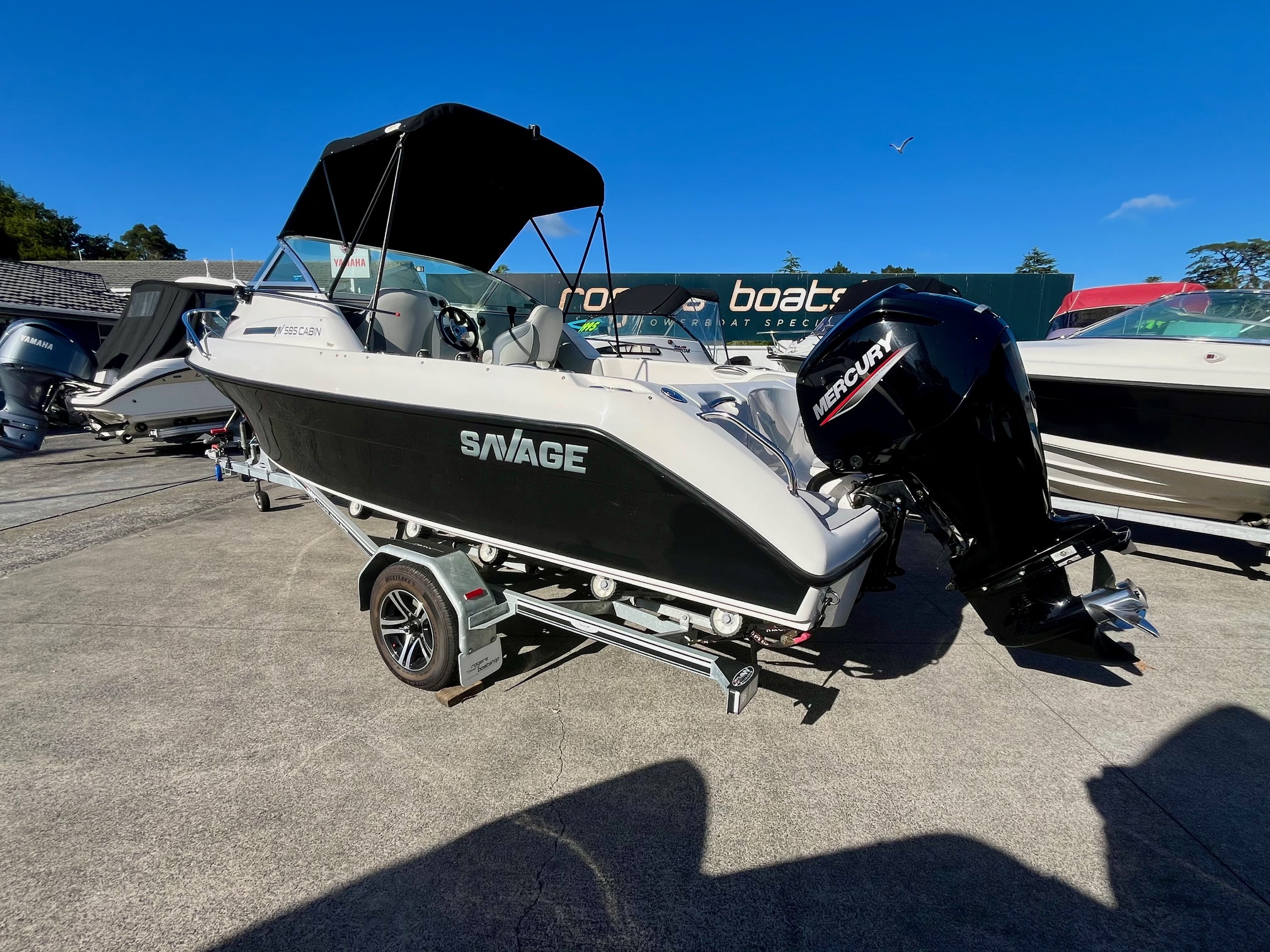 Rogers Boatshop: Savage / 585 Cabin / 2021