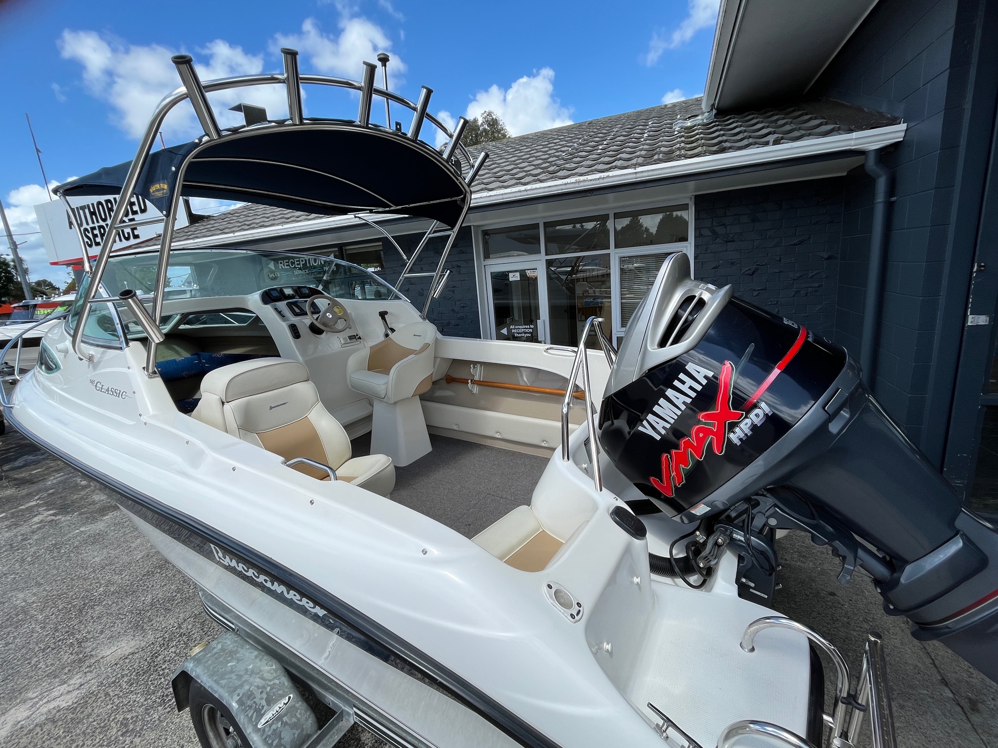 Rogers Boatshop: Buccaneer / 565 Classic / 2010