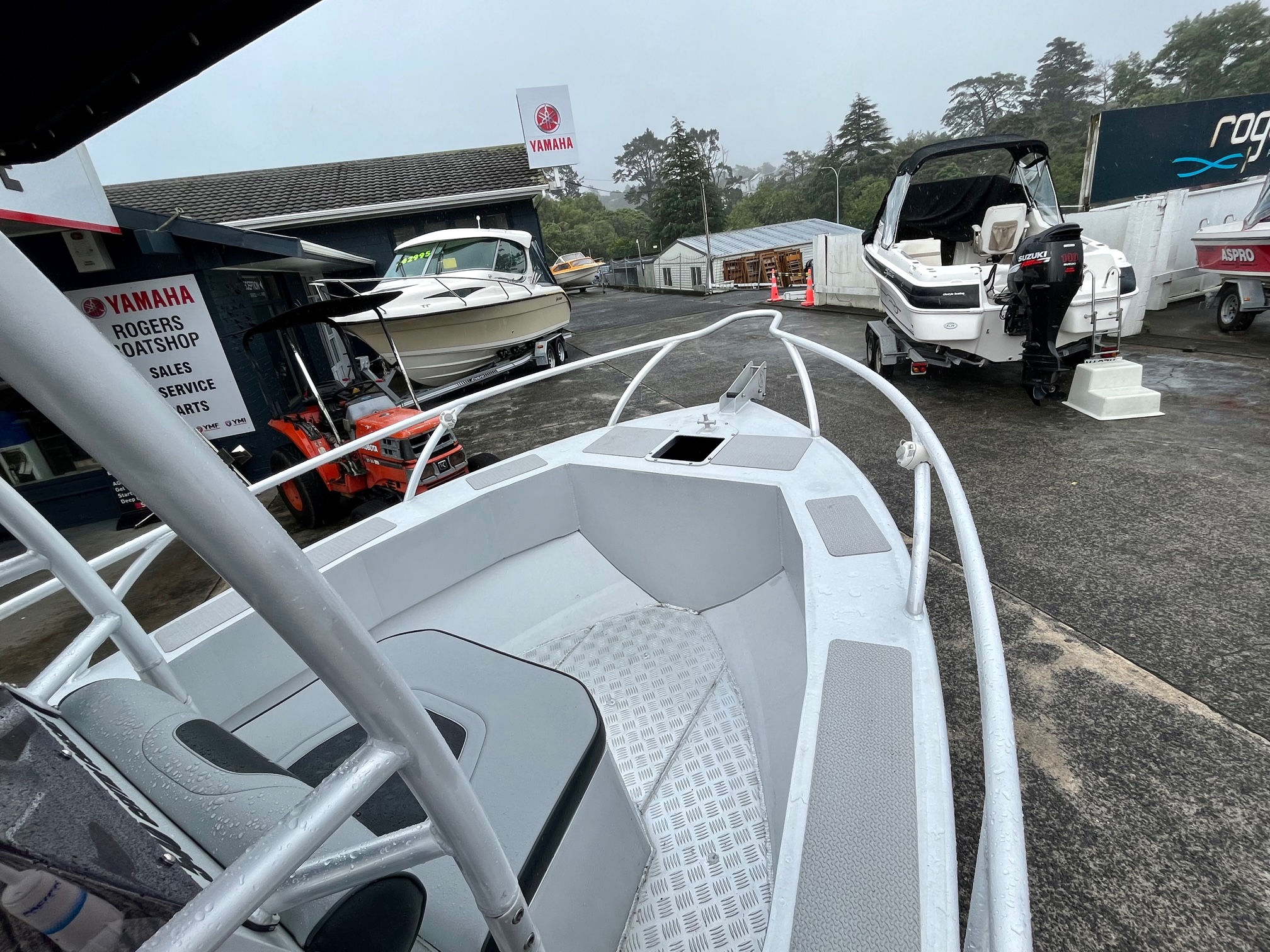 Rogers Boatshop: Extreme / 540 Centre Console / 2015