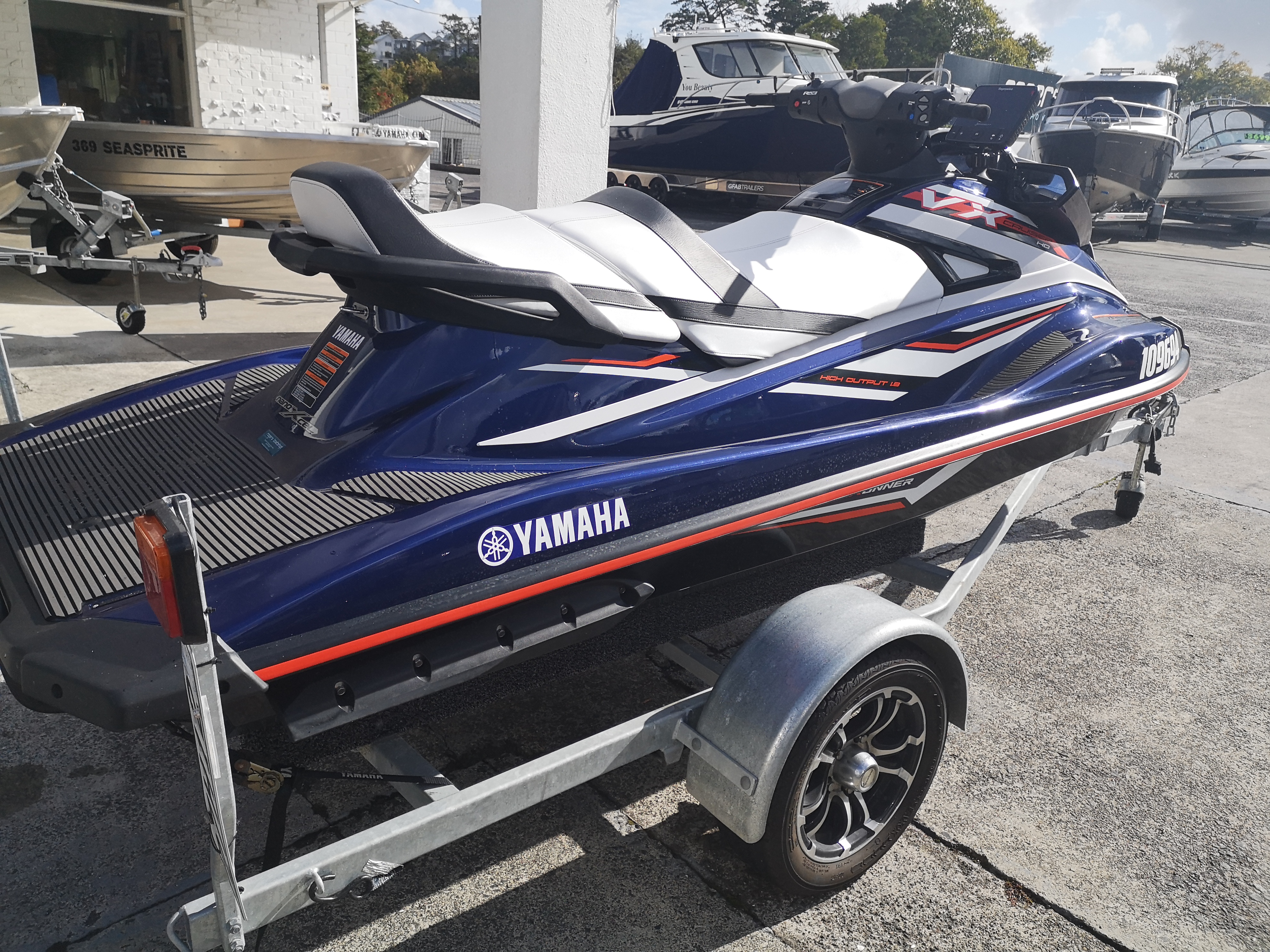 Rogers Boatshop: Yamaha / VXHO Cruiser / 2019