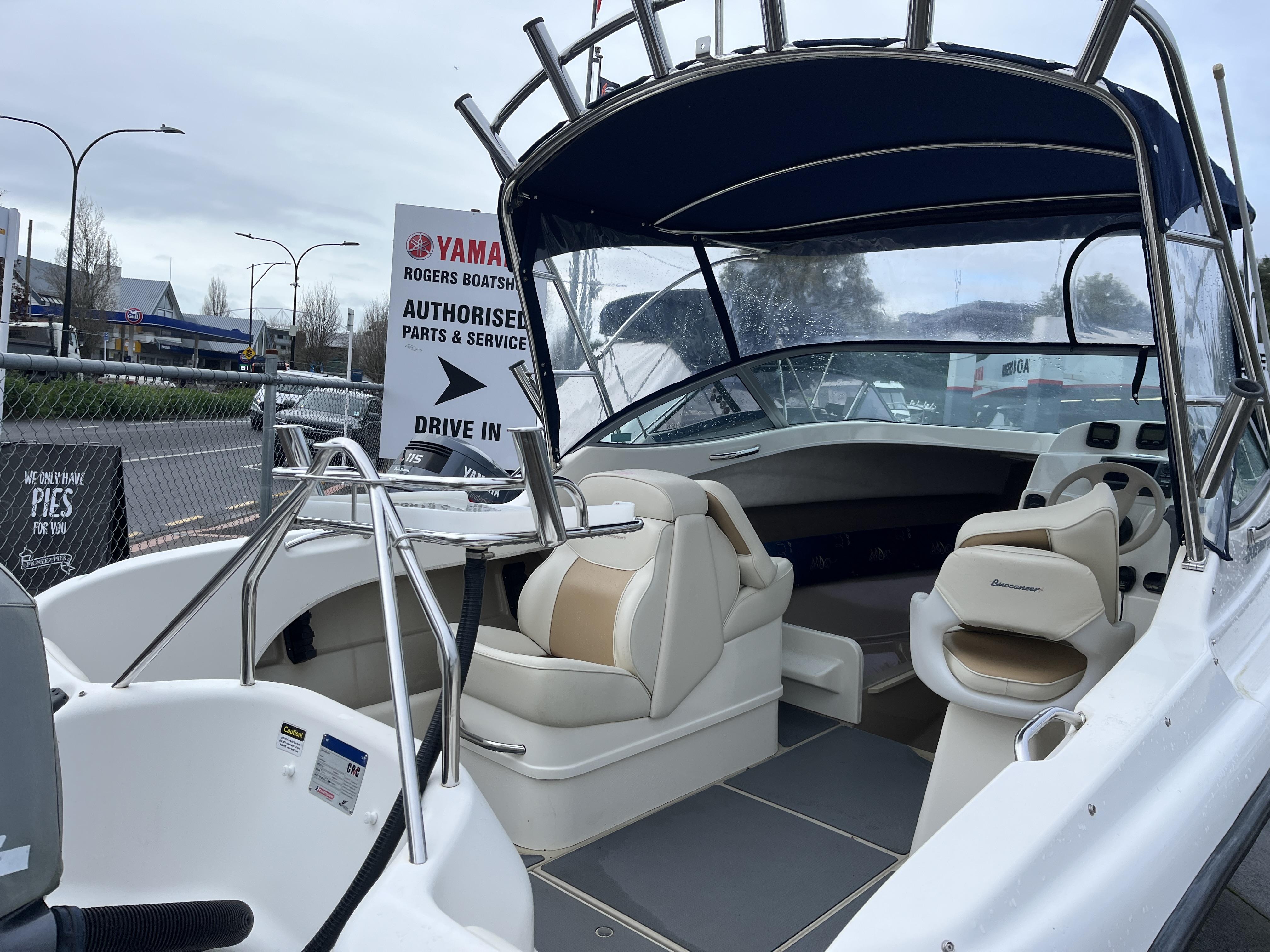 Rogers Boatshop: Buccaneer / 565 Sportsman / 2015