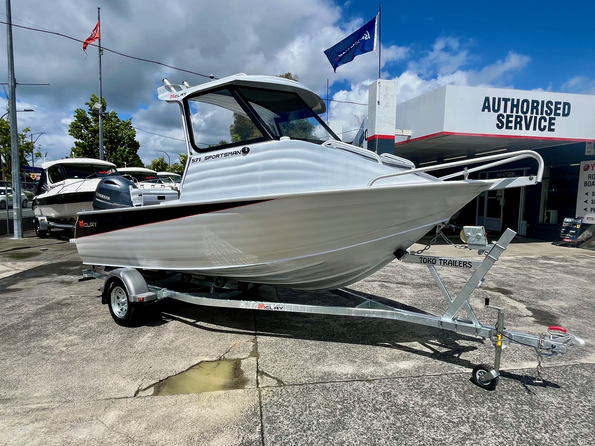 Rogers Boatshop: Mclay / 571 Sportsman HT / 2025