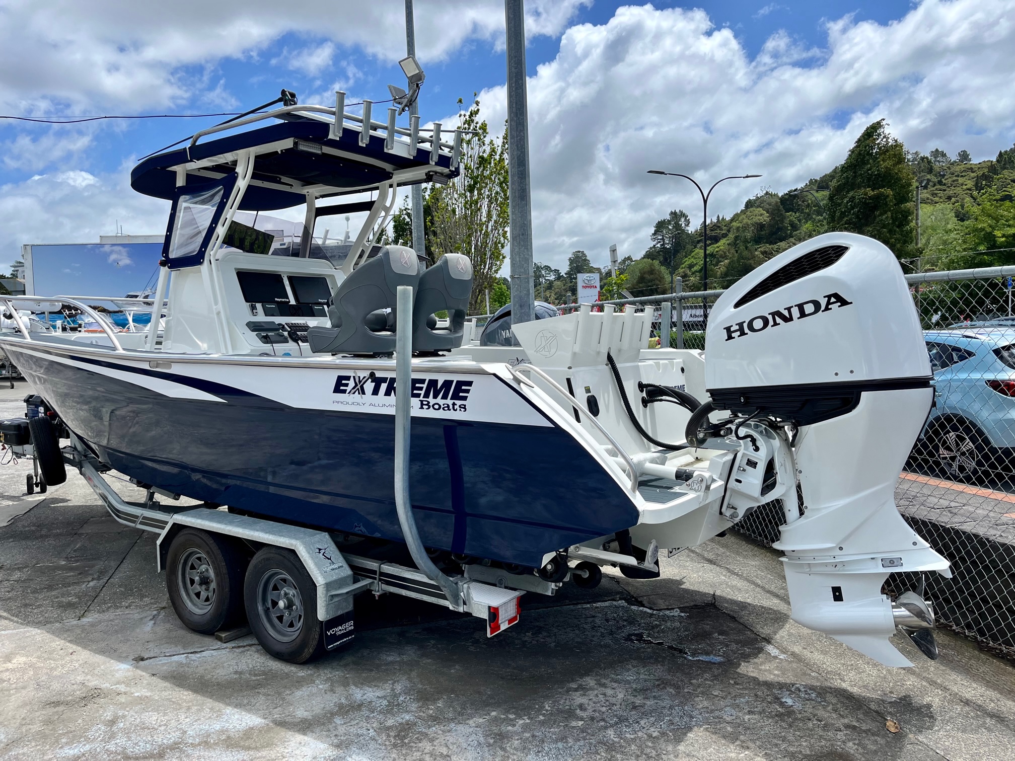 NZ Boat for sale Extreme / 745 Centre Console / 2019