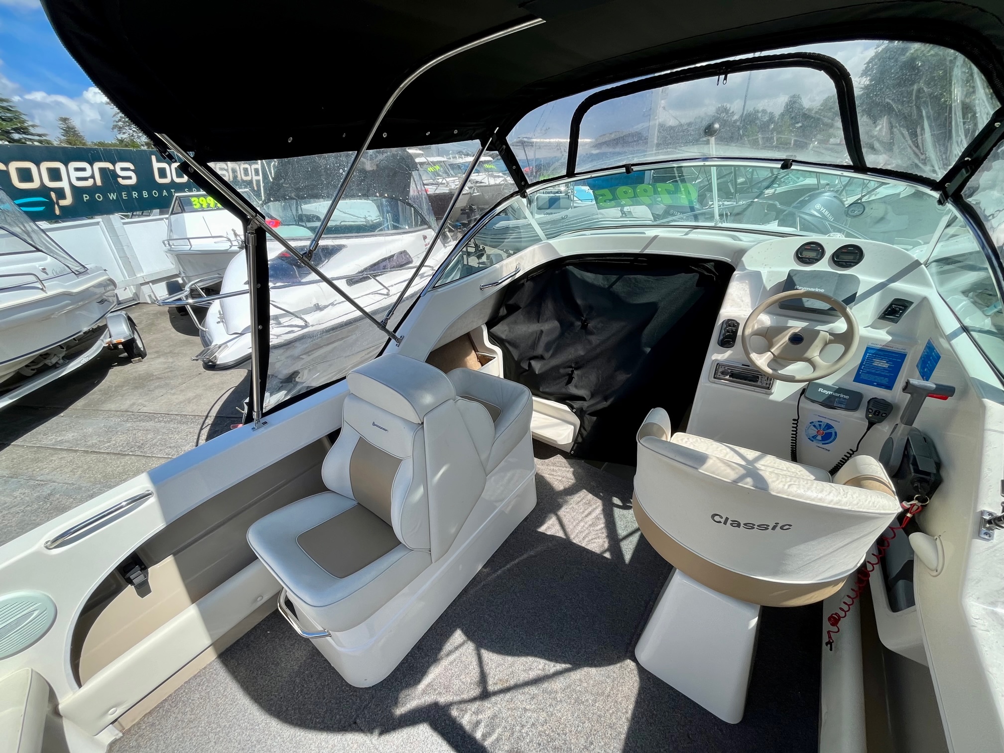 Rogers Boatshop: Buccaneer / 565 Classic / 2012