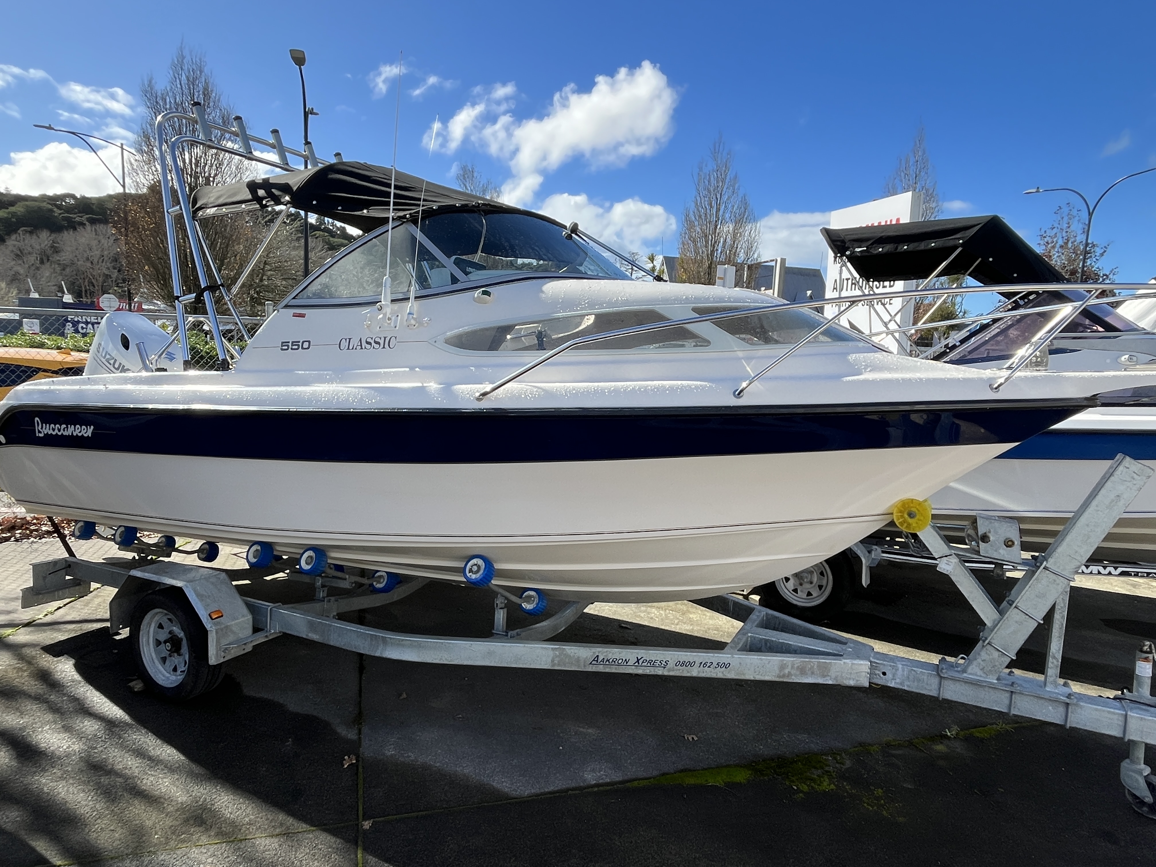 Rogers Boatshop: Buccaneer / 550 Classic XL / 2002
