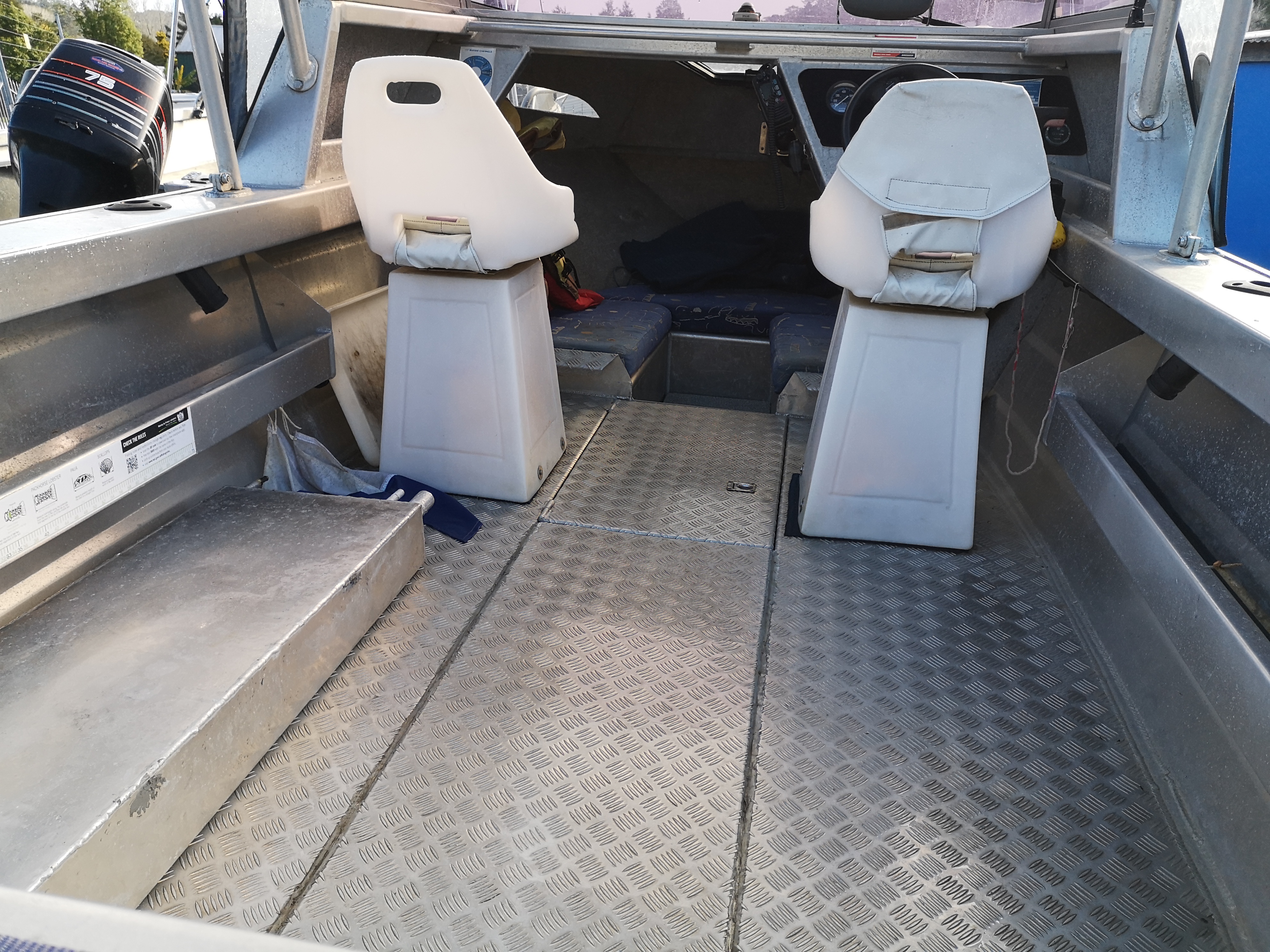 Rogers Boatshop: Marco / 550 Striker / 2004