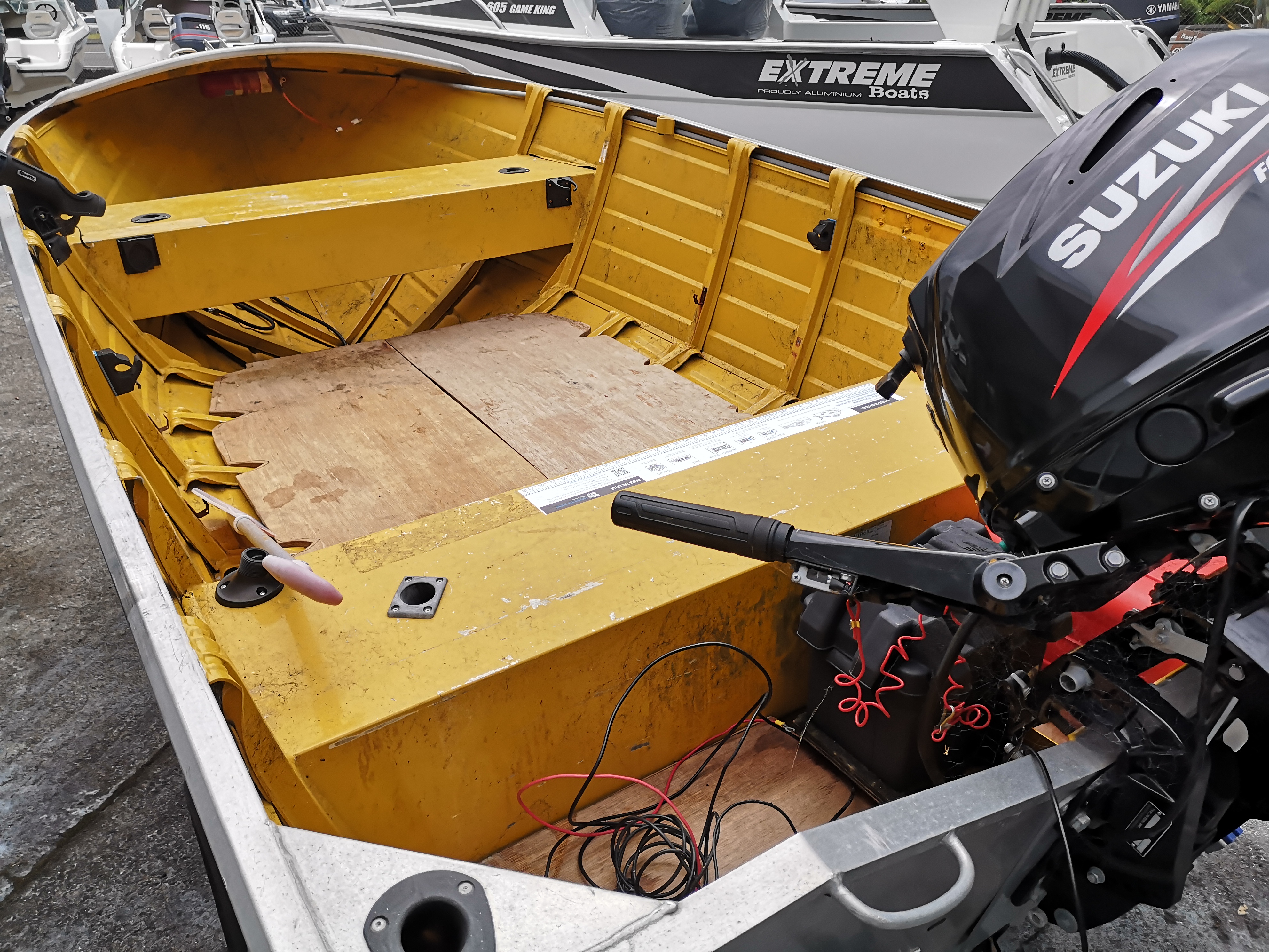 Rogers Boatshop: Quintrex / 410 Dory / 2003