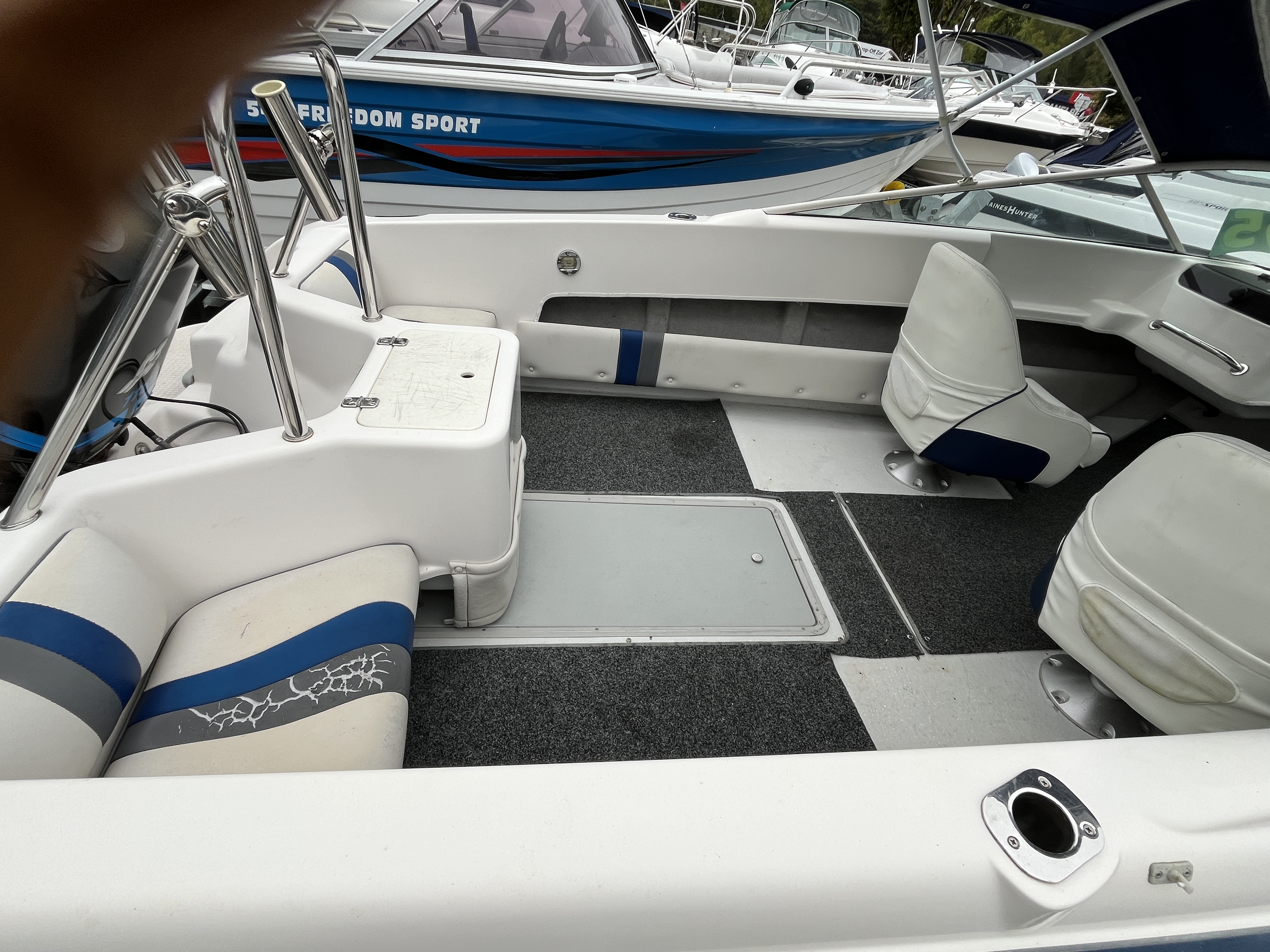 Rogers Boatshop: Haines Signature / 492 Sport / 2001