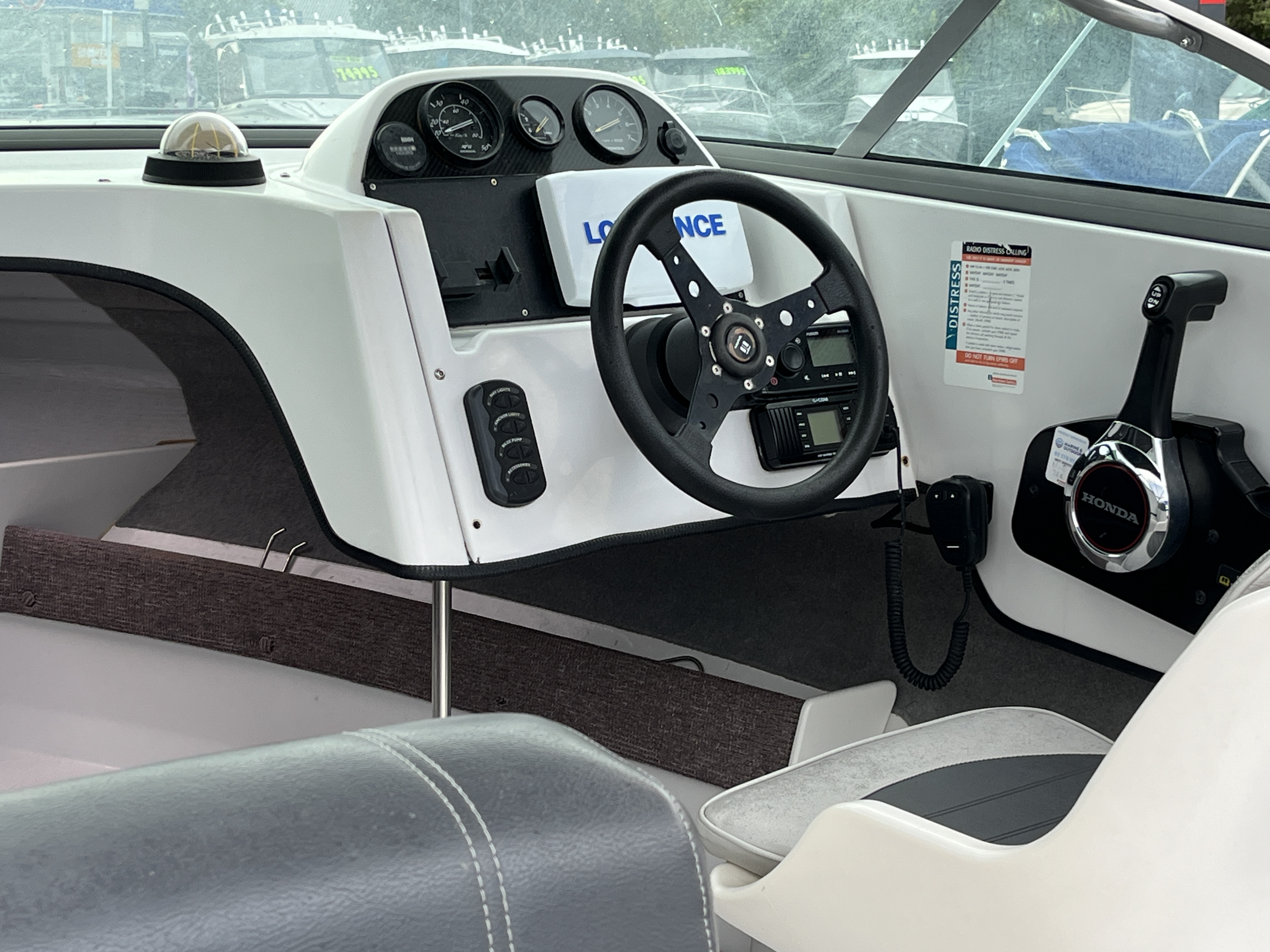 Rogers Boatshop: Haines Hunter / 485 Sport Fisherman / 2012