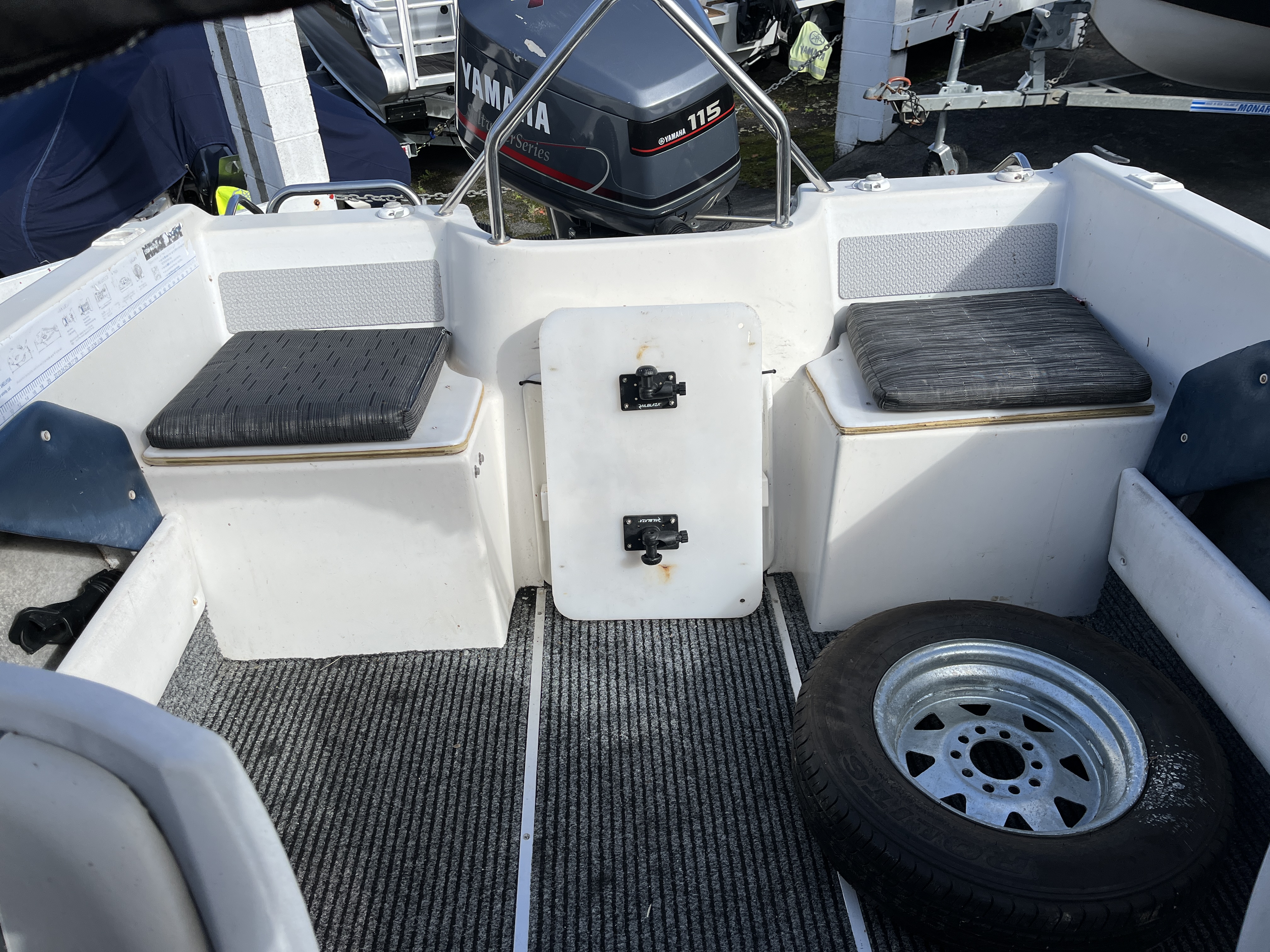 Rogers Boatshop: Buccaneer / 510 Cabin / 1990