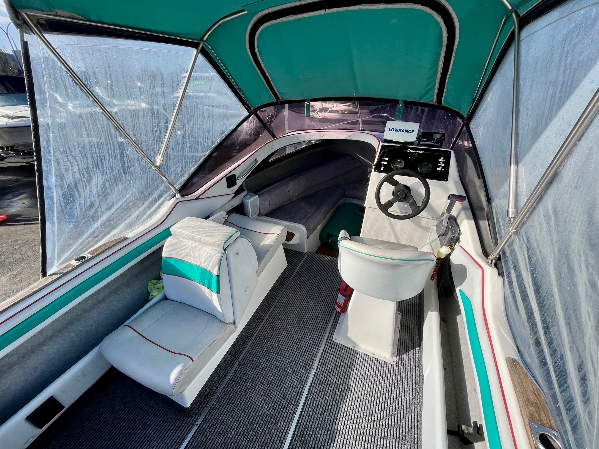 Rogers Boatshop: Buccaneer / 525 Elite / 1996